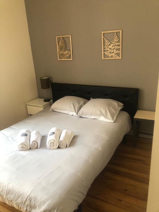 Le Gambetta T2 Cosy Hypercentre Wifi Fibre Avec Parking Apartment Pau Luaran gambar