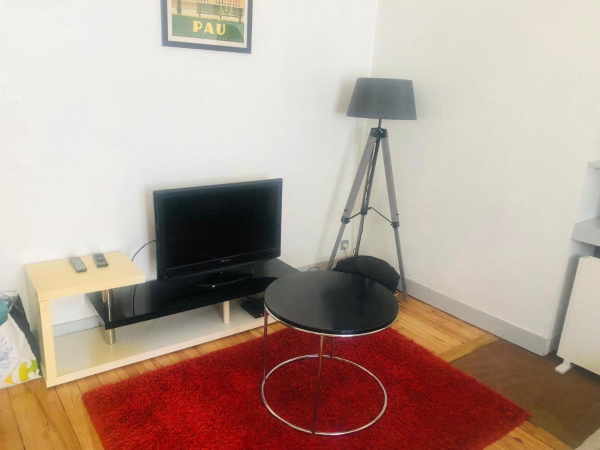 Le Gambetta T2 Cosy Hypercentre Wifi Fibre Avec Parking Apartment Pau Luaran gambar