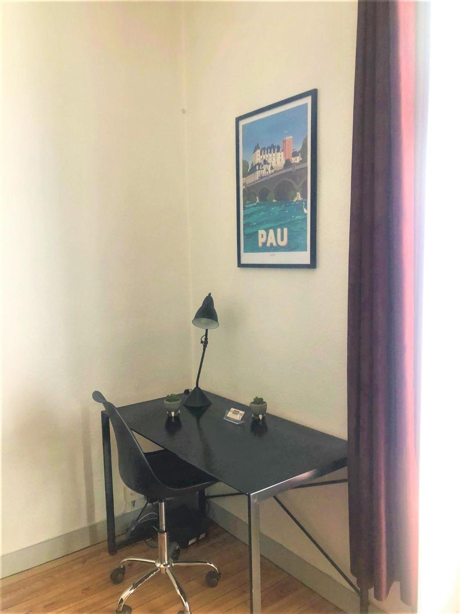 Le Gambetta T2 Cosy Hypercentre Wifi Fibre Avec Parking Apartment Pau Luaran gambar